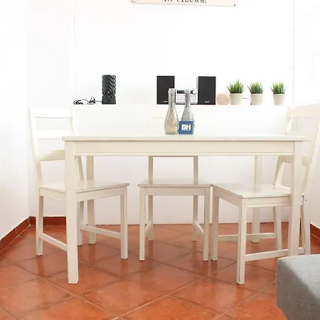 Apartment The Blue House Lissabon
