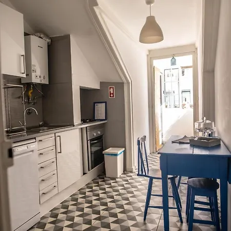 Apartment The Blue House Lissabon